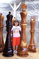 six_feet_wooden_chess_01