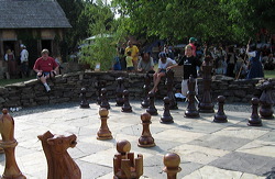 wood_giant_chess_20