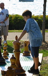 wood_giant_chess_55