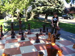 wood_giant_chess_68
