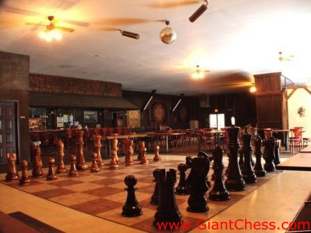 wood_giant_chess_54.jpg