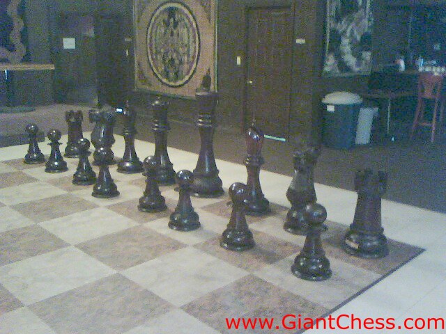 wood_giant_chess_69.jpg