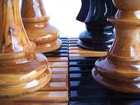large_wooden_chess_board_12