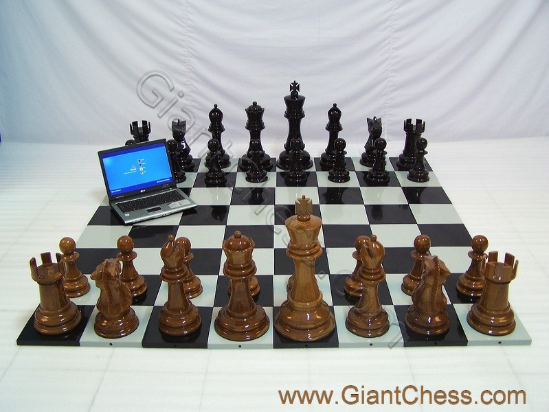 wooden_chess_board_16_07.jpg