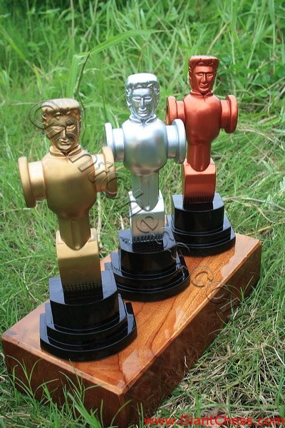 soccer_ball_trophies_09.jpg