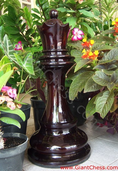 teak_patio_chess_11.jpg