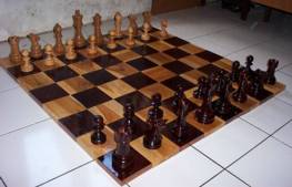 8 inchi giant chess