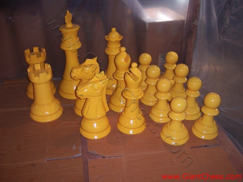 24inchi_wooden_chess_01.jpg