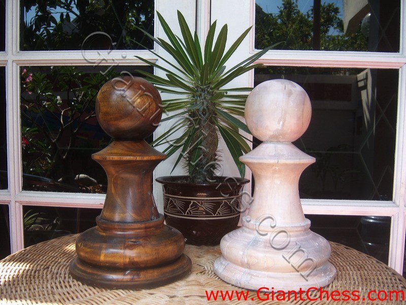 antique_giantchess_07.jpg