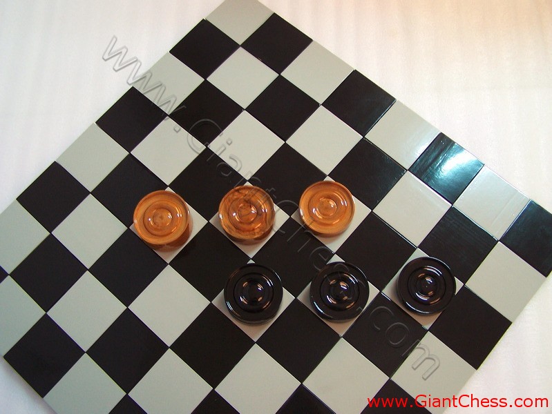 checker_pieces_8_10.jpg