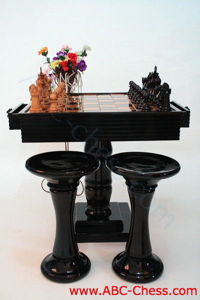 chess_table_black_08.jpg