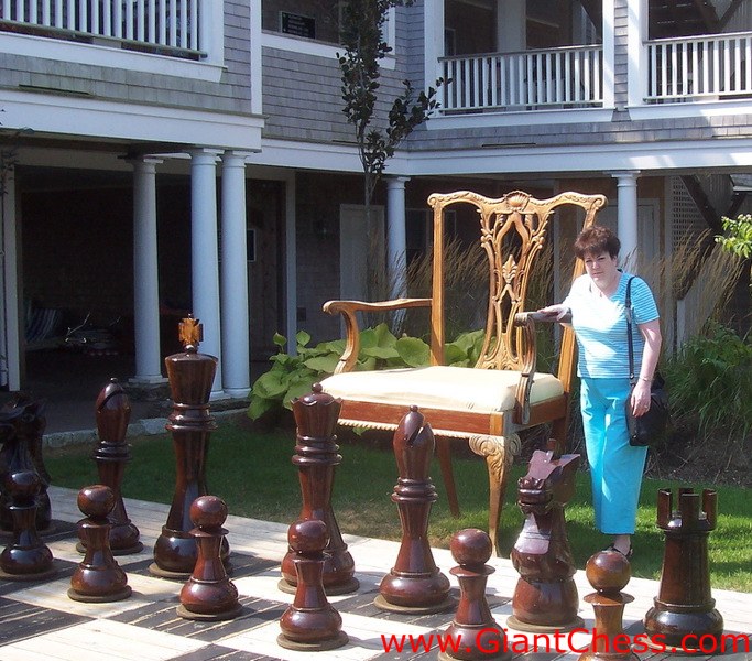 wood_giant_chess_22.jpg