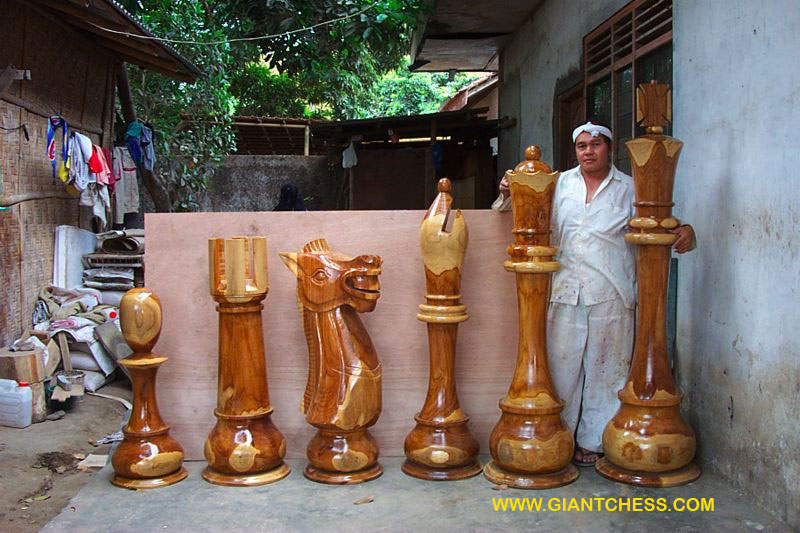 outdoor chess