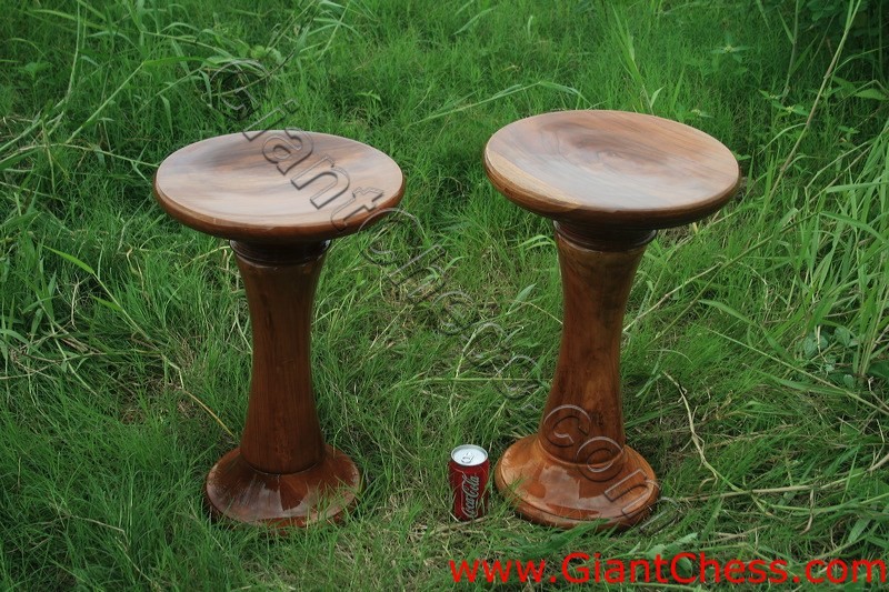 teak_stools_04.jpg