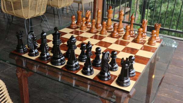 8" Chess Set
